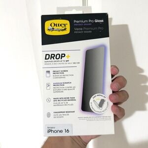 OtterBox Premium Pro Glass Privacy Guard for iPhone 16 Screen Protector Black